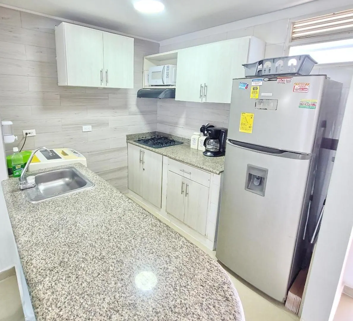 Apartamento 802 Brisas Marinas Santa Marta Colombia